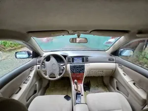 Toyota Corolla 2004 Silver