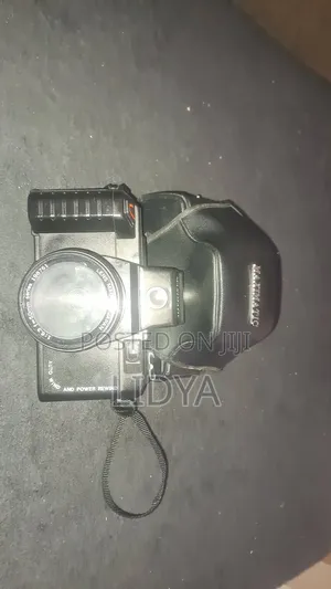 Maximatic Mf-70000v Camera