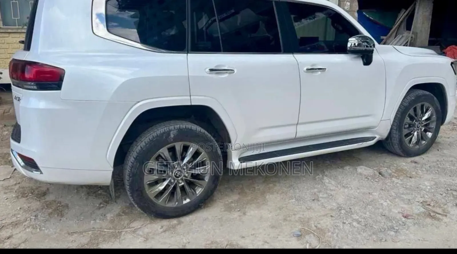 Toyota Land Cruiser 2022 White