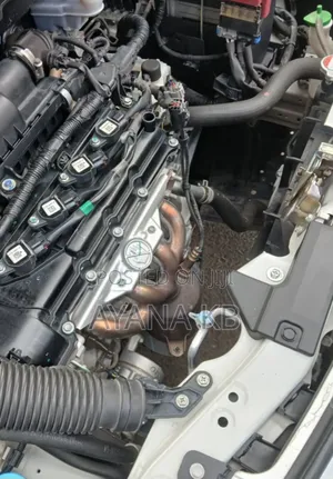 Suzuki Swift 2022 Silver