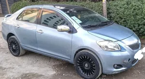 Toyota Yaris 2010 Blue