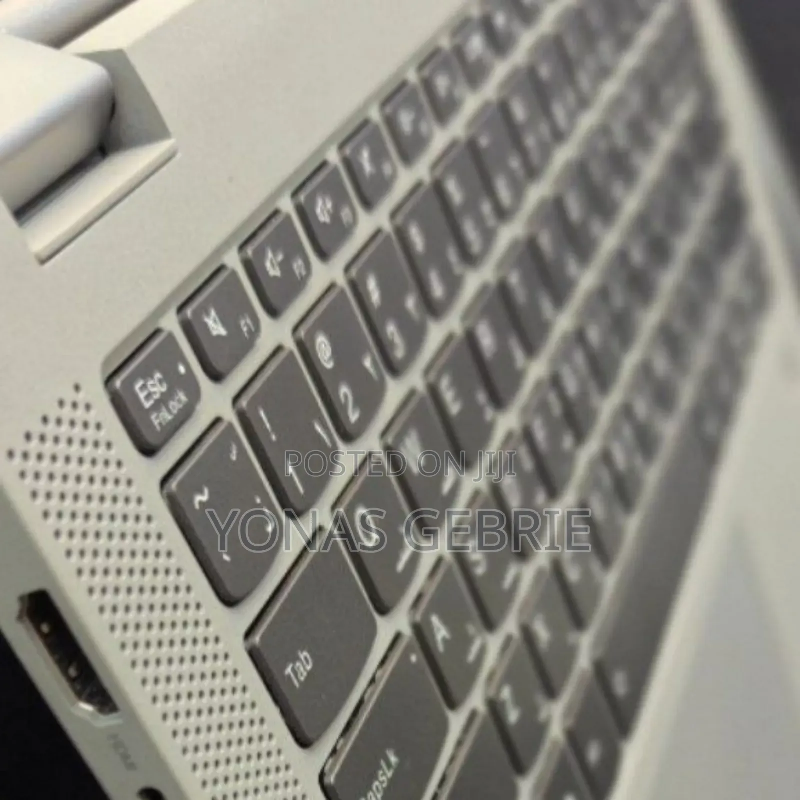 New Laptop Lenovo 8GB AMD Ryzen 5 SSD 512GB