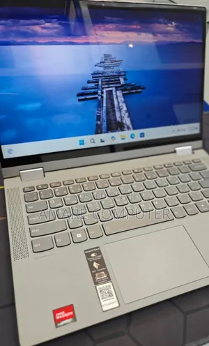 New Laptop Lenovo IdeaPad Flex 14 8GB AMD Ryzen 5 SSD 512GB
