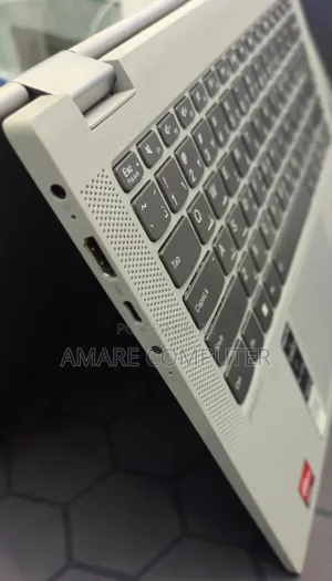 New Laptop Lenovo IdeaPad Flex 14 8GB AMD Ryzen 5 SSD 512GB