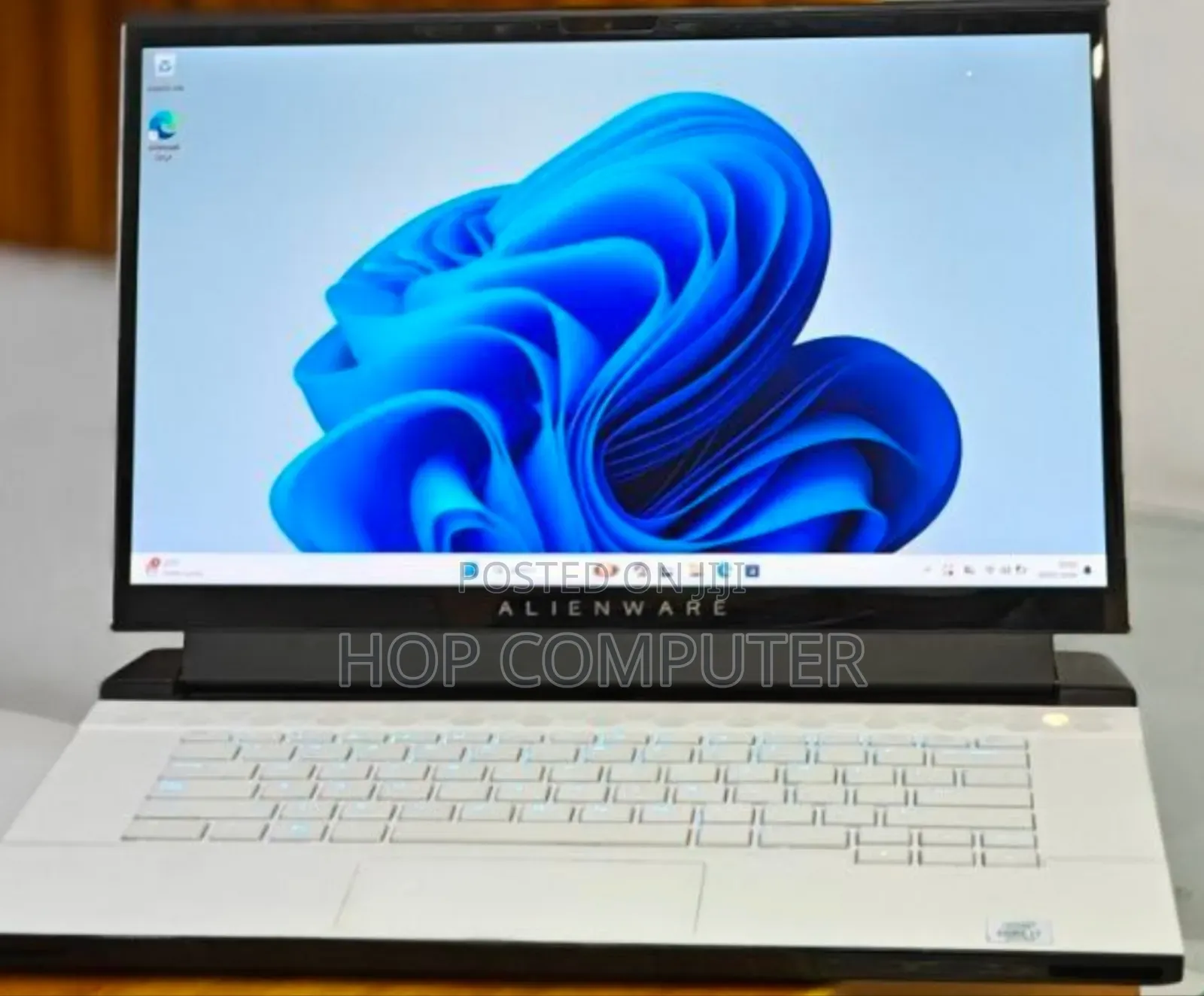 New Laptop Alienware Area-51m 16GB Intel Core I7 SSD 512GB