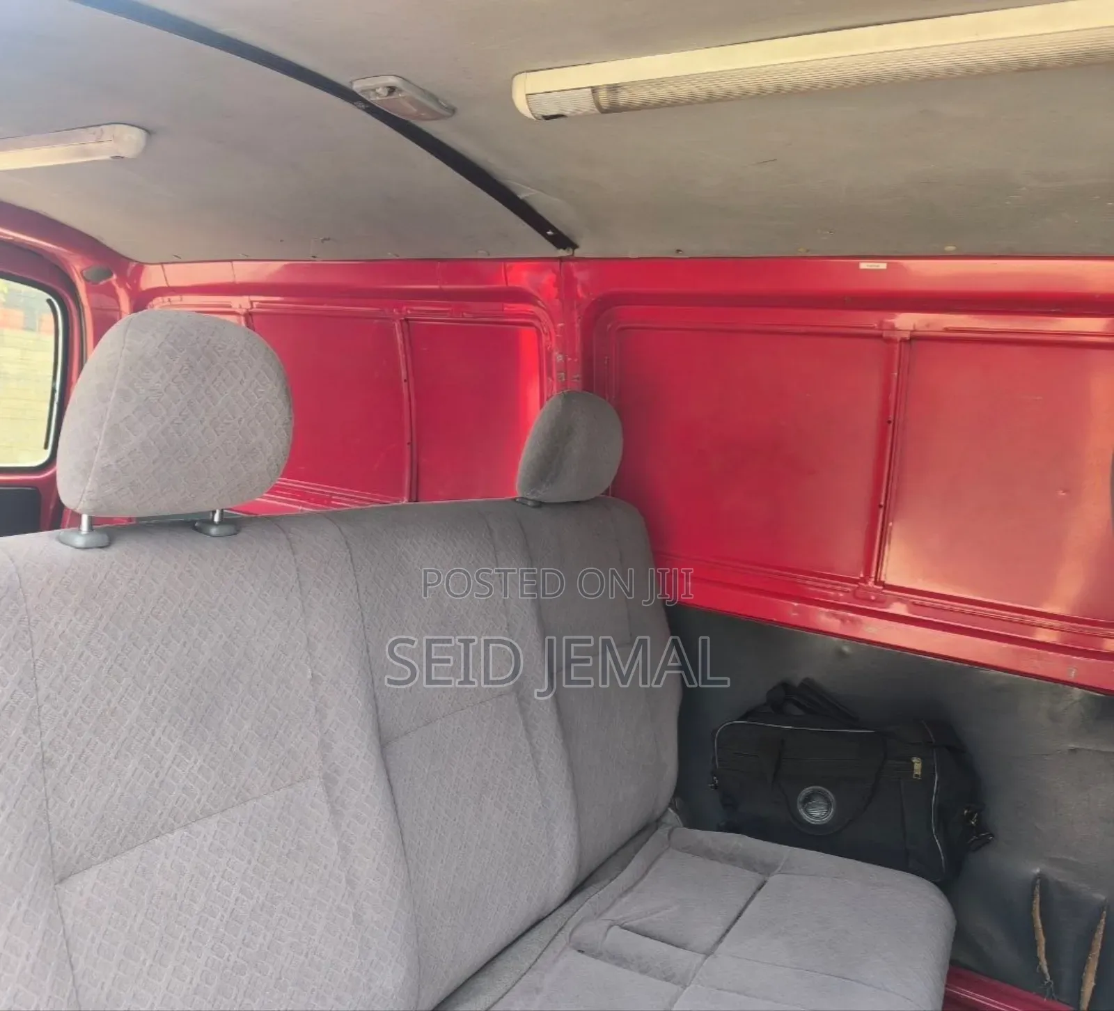 Toyota HiAce 2008 Silver