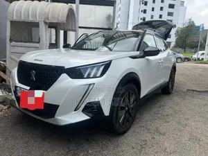 Peugeot 2008 2022 White