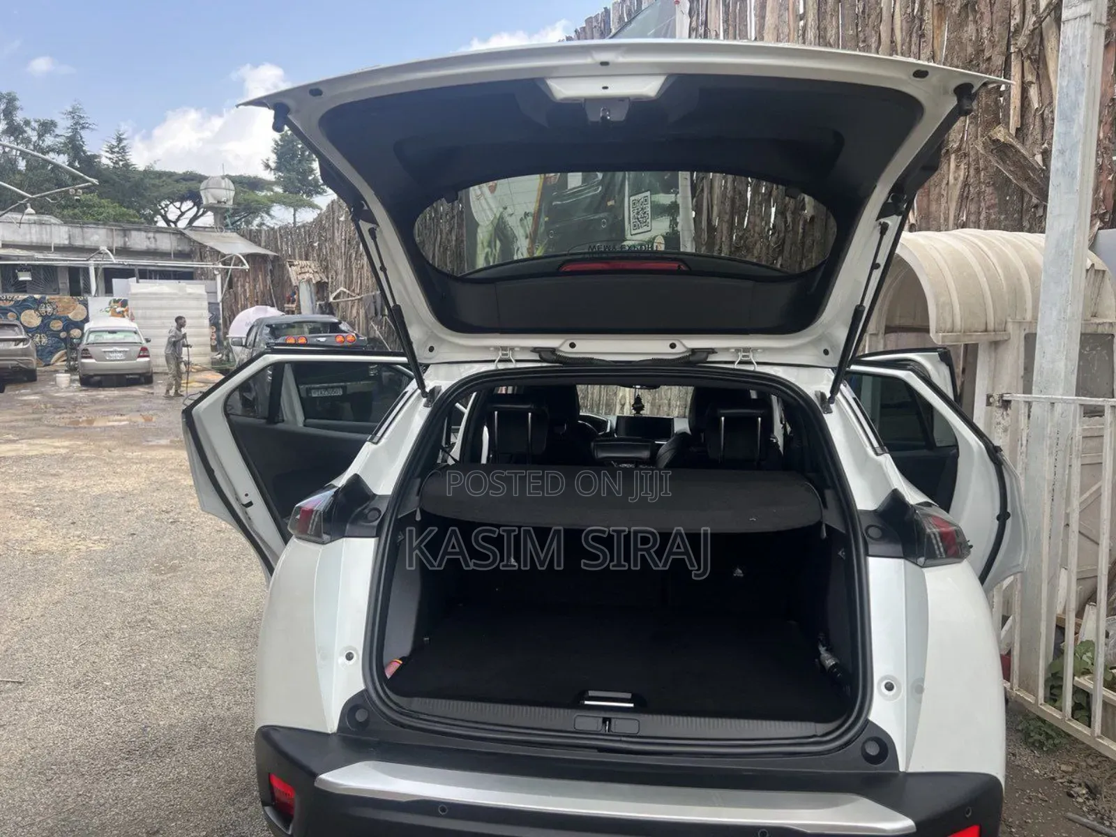 Peugeot 2008 2022 White