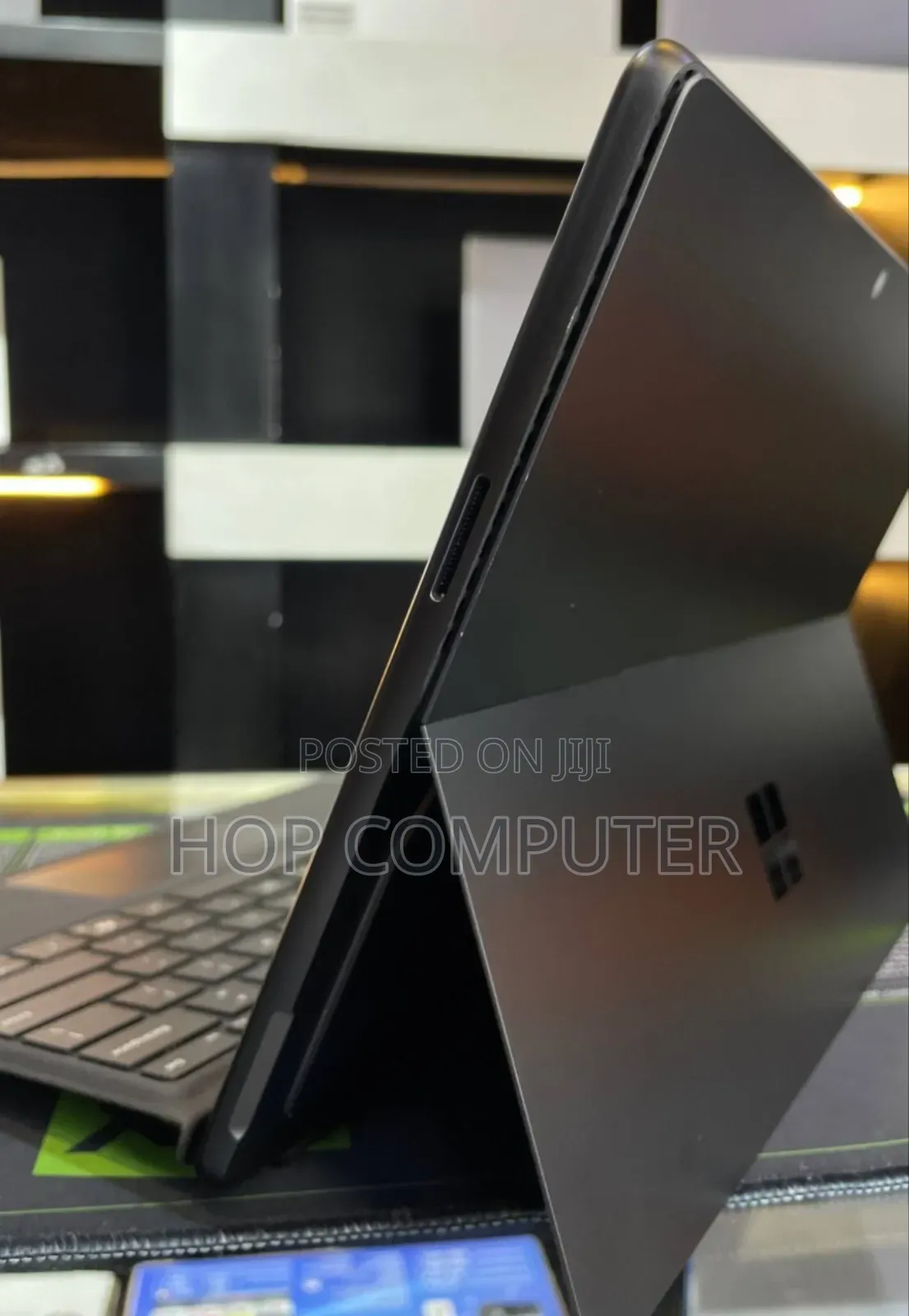 New Laptop Microsoft Surface Pro 10 16GB Intel Core Ultra 5 SSD 256GB