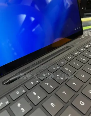 New Laptop Microsoft Surface Pro 10 16GB Intel Core Ultra 5 SSD 256GB