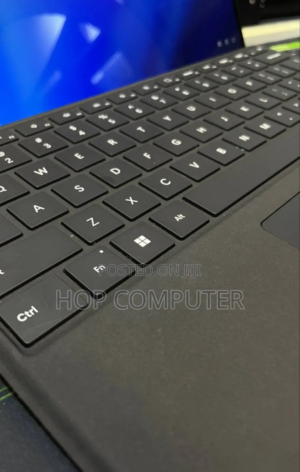 New Laptop Microsoft Surface Pro 10 16GB Intel Core Ultra 5 SSD 256GB