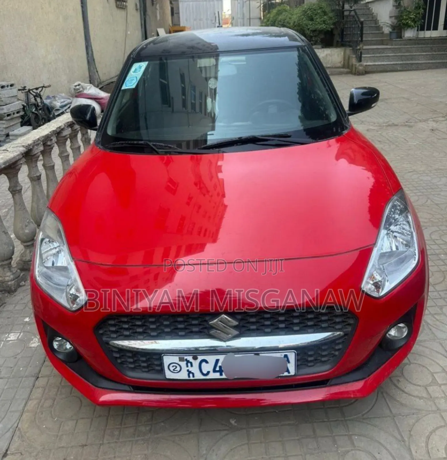 Suzuki Swift 2023 Red
