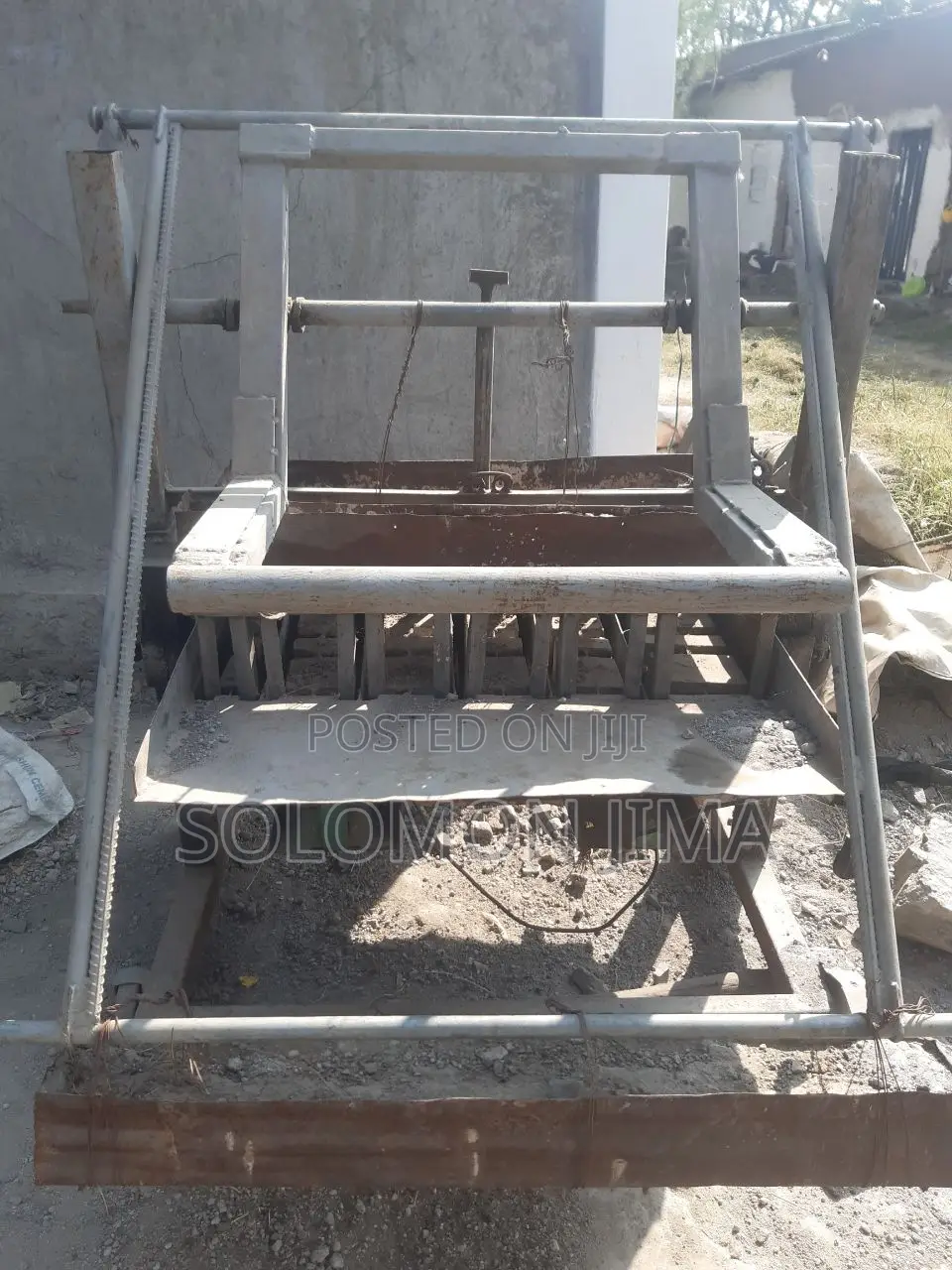 ብሎኬት ማሽን/Brick Machine