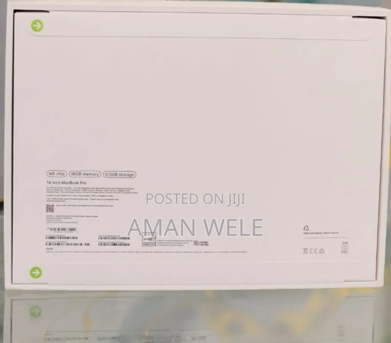 New Laptop Apple Macbook Pro 2025 M5 14-Inch 16GB Apple M5 SSD 512GB