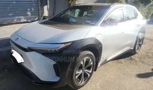 Toyota bZ4X 2023 White