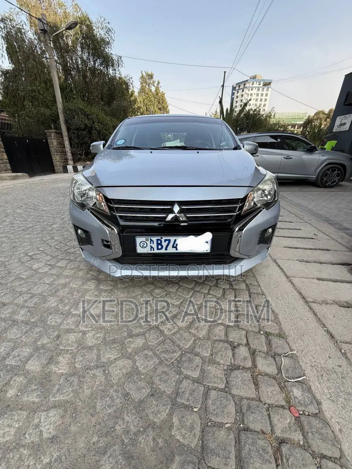 Mitsubishi Attrage 2021 Silver