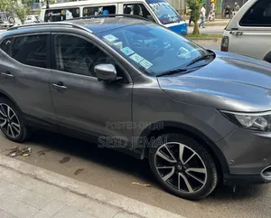 Nissan Qashqai 2017 Gray