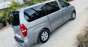 Hyundai Starex 2013 Silver