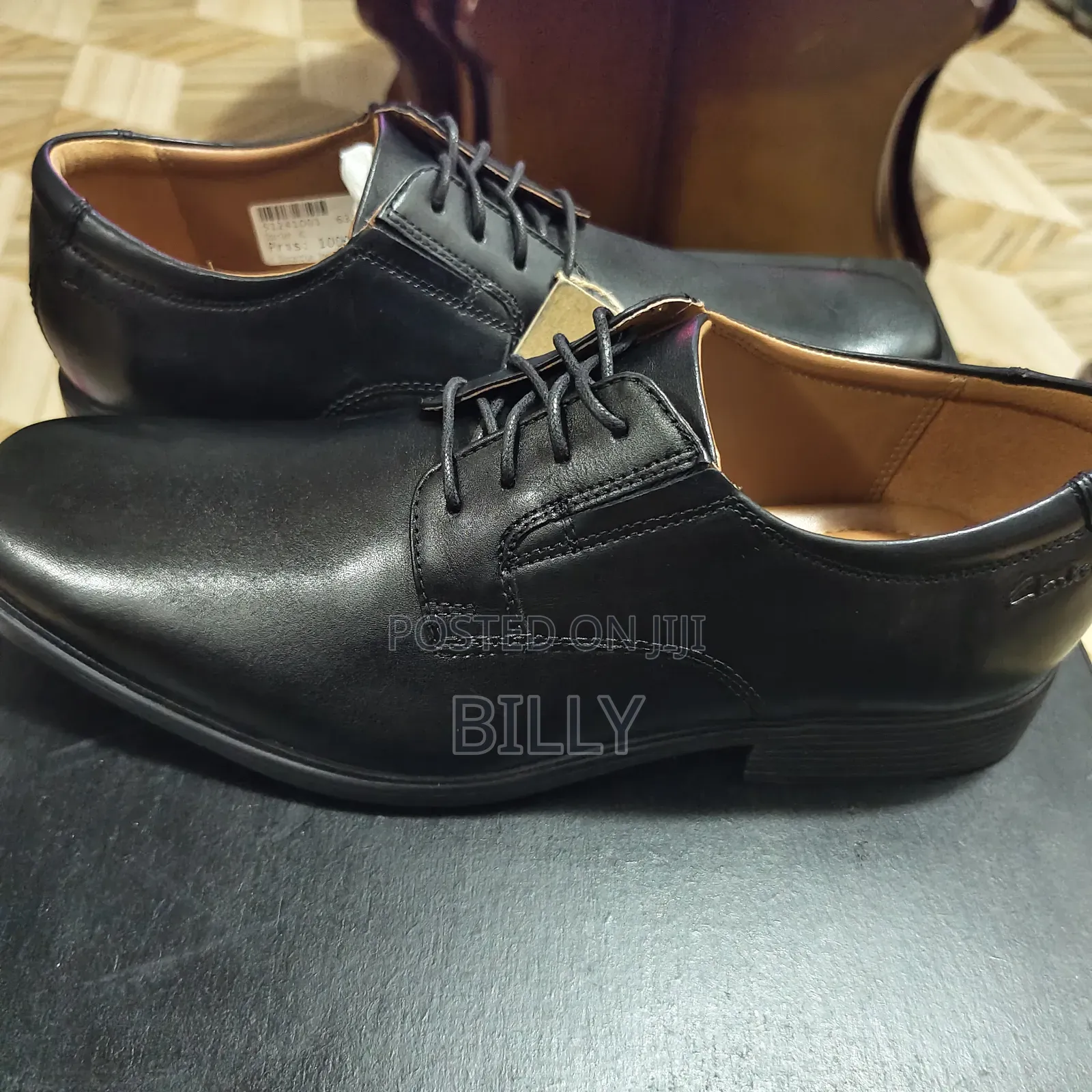 Clarks Tilden Plain Men's Oxford Shoe In Black Leather. Original