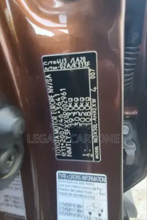 Toyota C-HR 2017 Brown