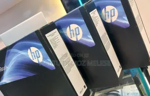 New Laptop HP OmniBook X Flip 14" 16GB Intel Core Ultra 7 SSD 1T