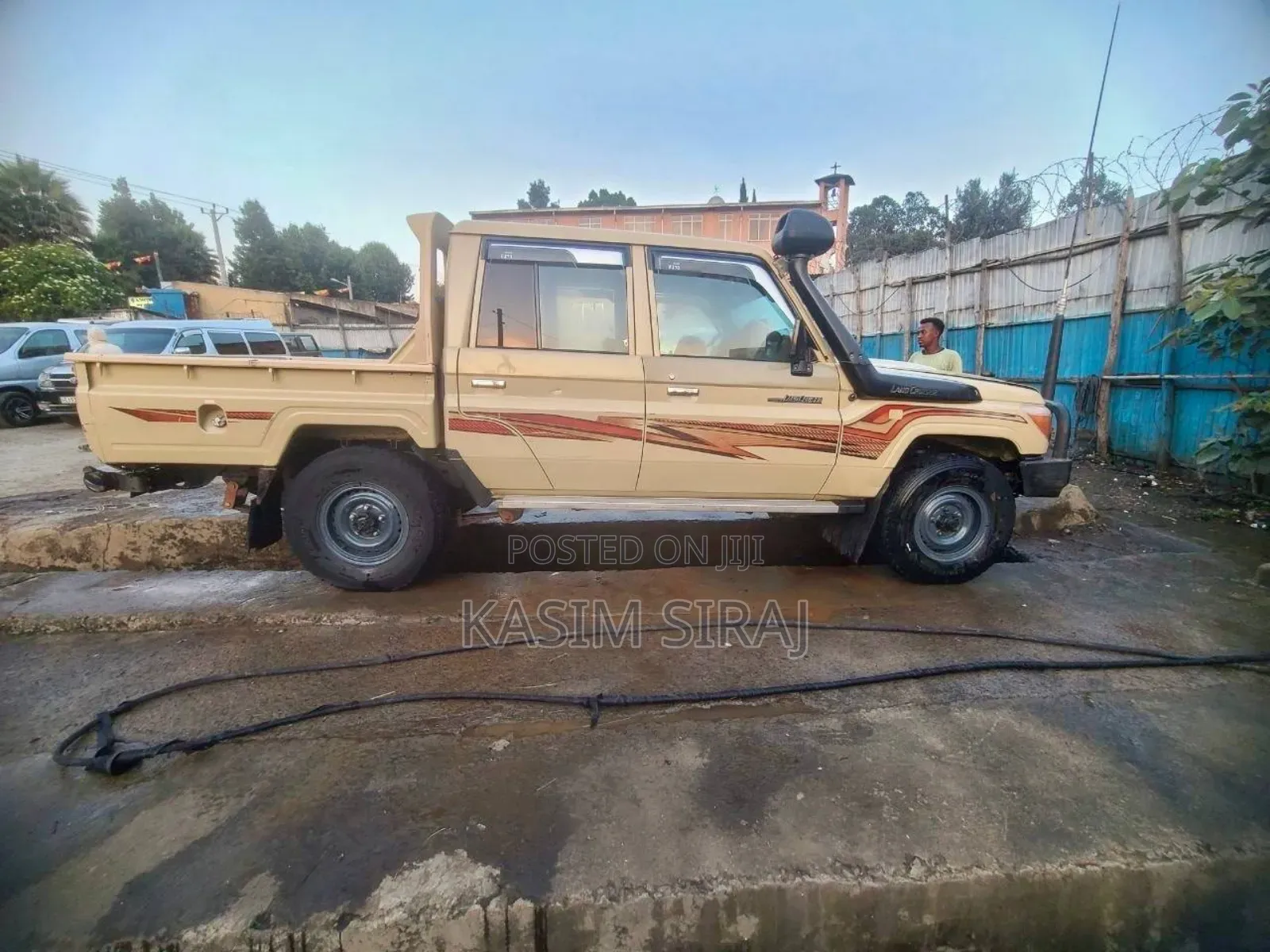 Toyota Land Cruiser 4.5 V8 GXR 2020 Beige