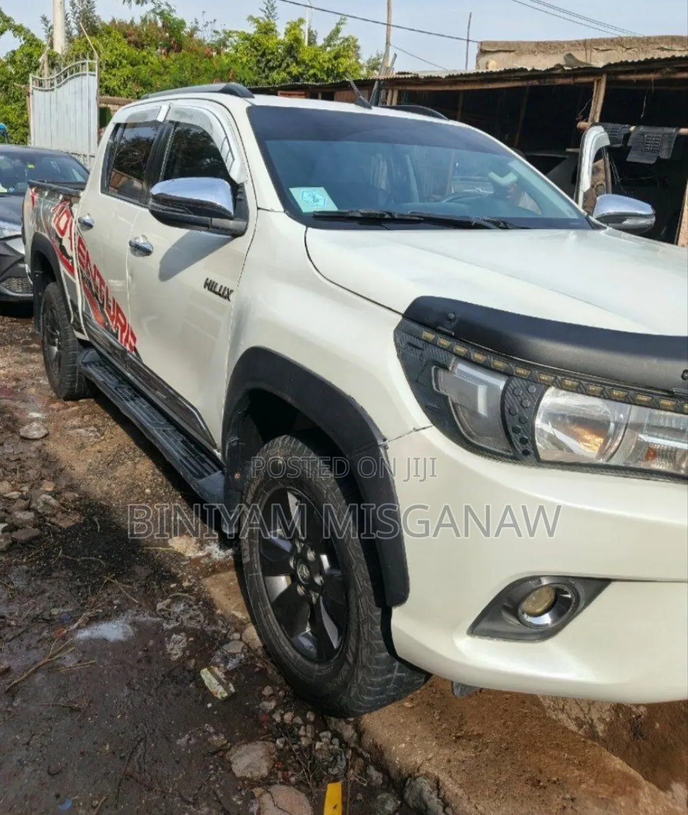 Toyota Hilux 2020 White