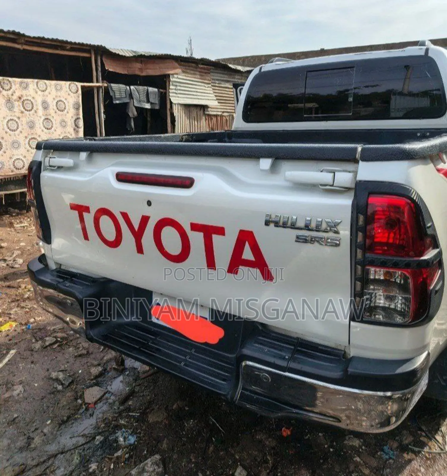 Toyota Hilux 2020 White