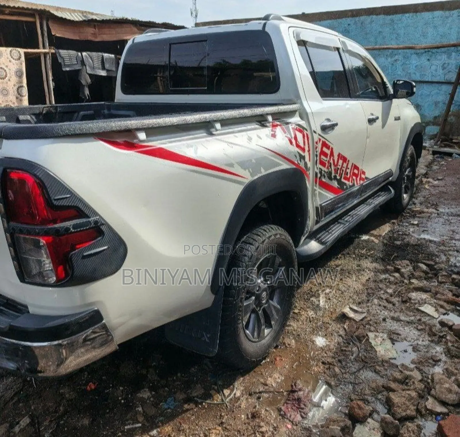 Toyota Hilux 2020 White