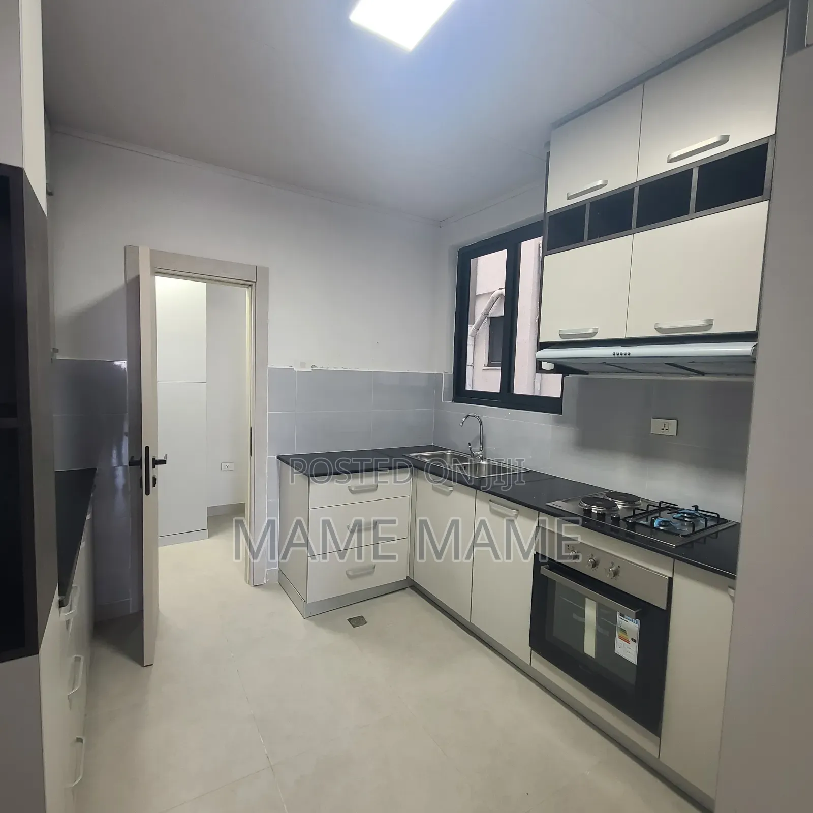 3bdrm Apartment in Addis Abeba, Bole for rent
