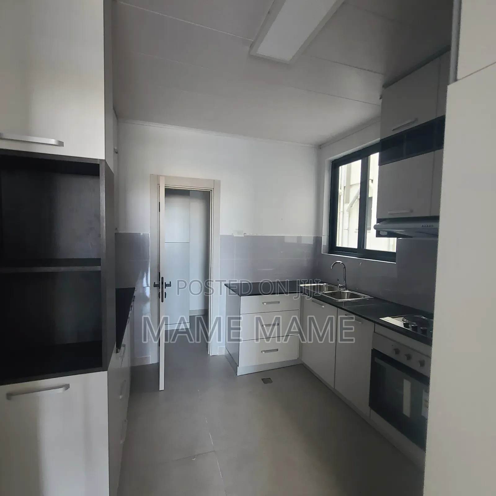 3bdrm Apartment in Addis Abeba, Bole for rent