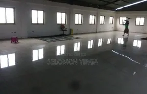 የሚከራይ መጋዘን