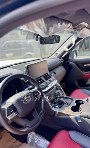 Toyota Land Cruiser 2023 White