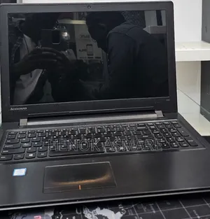 Laptop Lenovo Ideapad 3 8GB Intel Core I5 HDD 1T