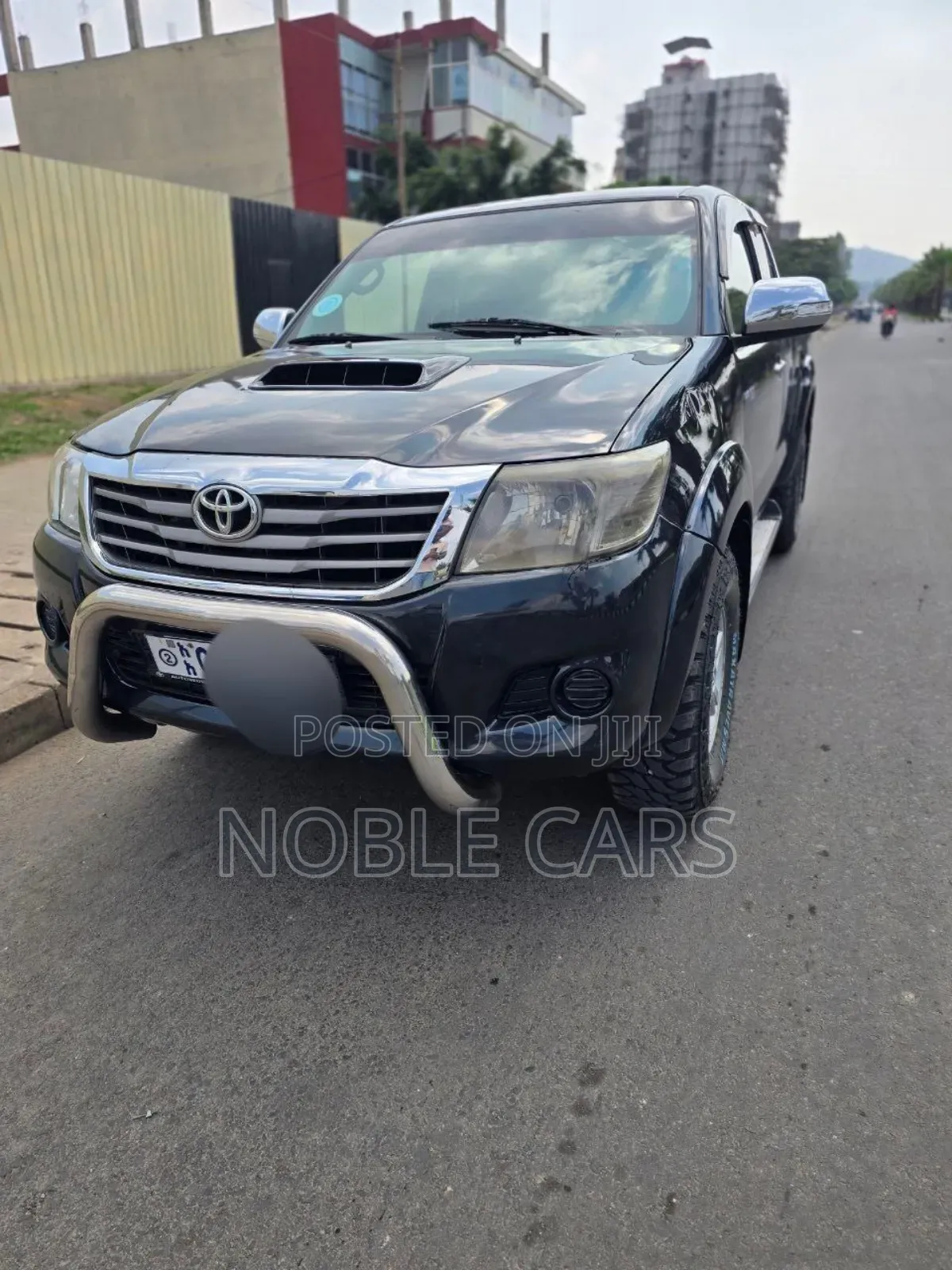 Toyota Hilux 2014 Gray