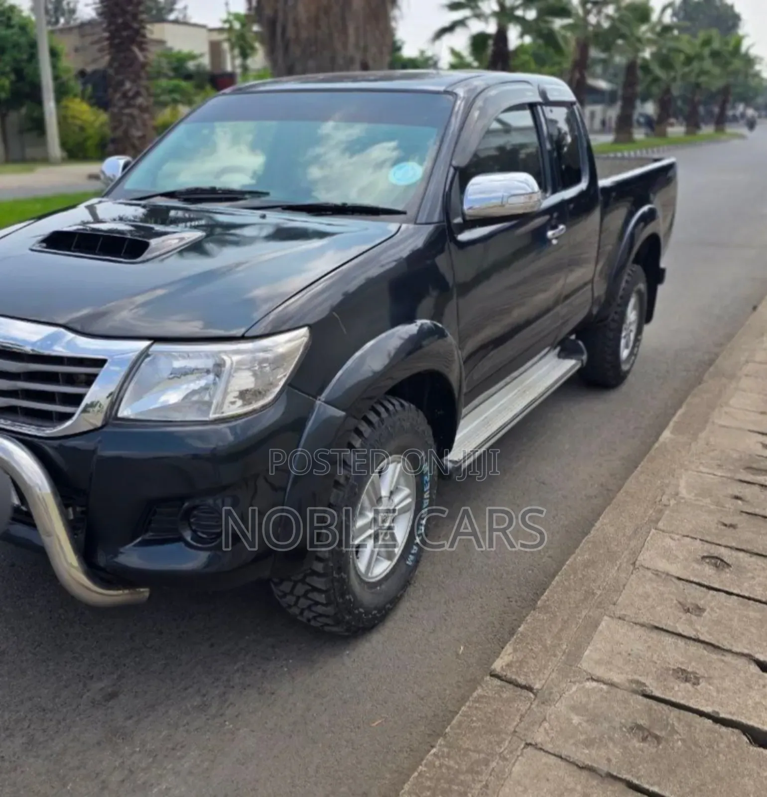 Toyota Hilux 2014 Gray