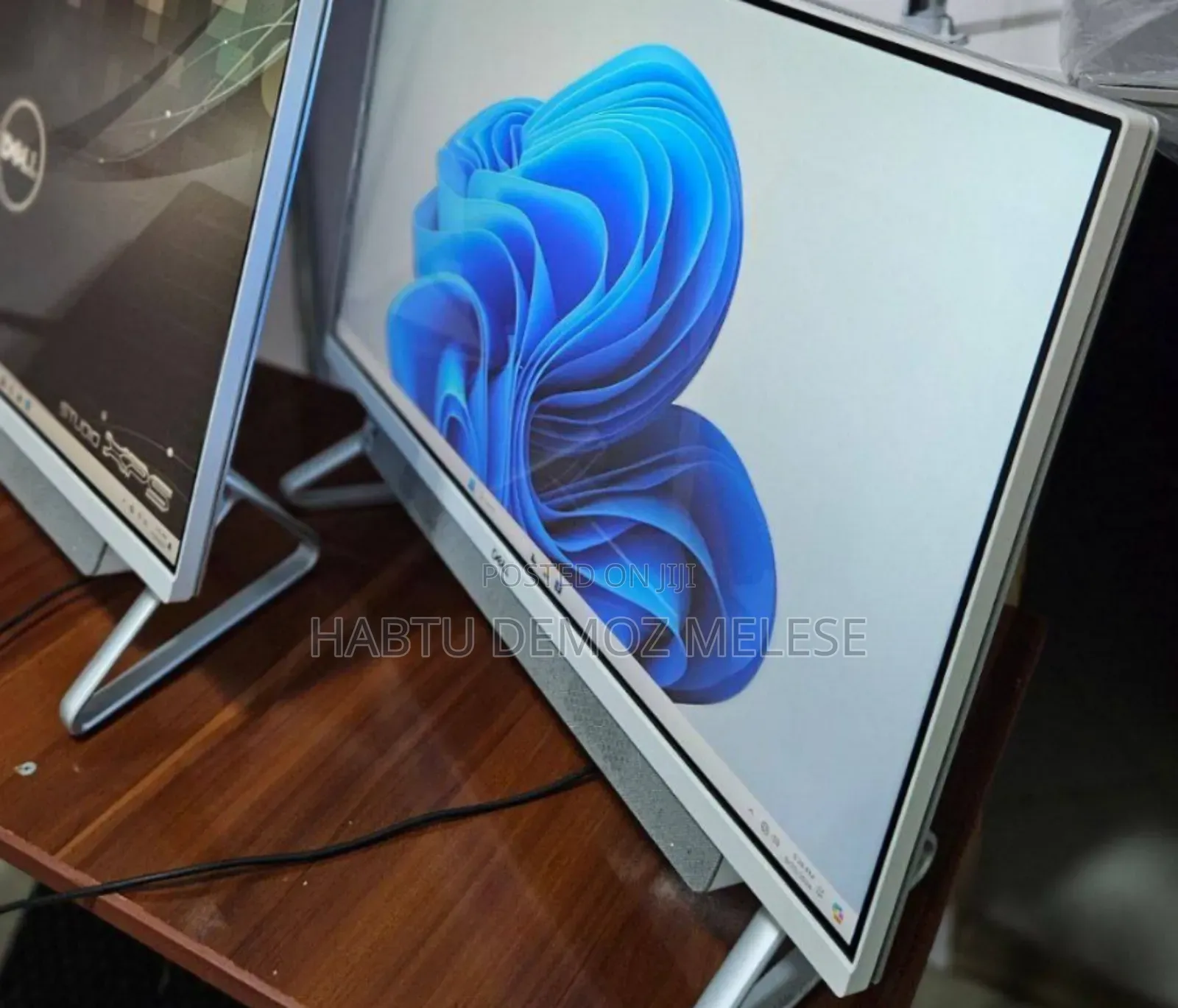 New Laptop Dell Inspiron 15 5555 12GB Intel Core I7 SSD 512GB