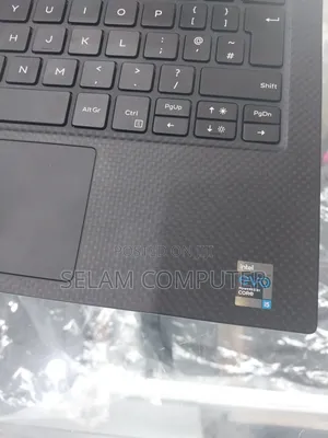 New Laptop Dell XPS 15 8GB Intel Core I5 SSD 512GB