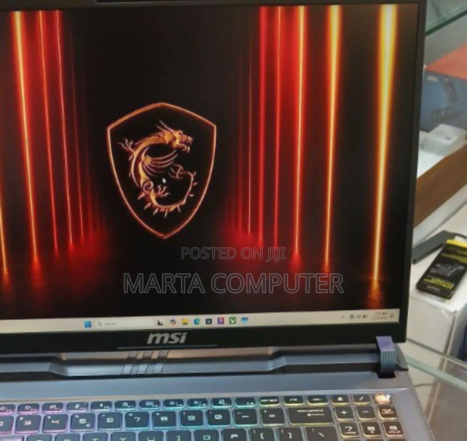 New Laptop MSI Vector 16 HX AI A2XWIG 16GB Intel Core Ultra 7 SSD 1T