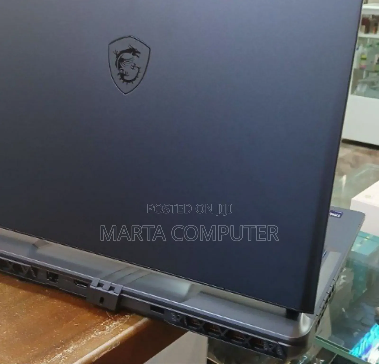 New Laptop MSI Vector 16 HX AI A2XWIG 16GB Intel Core Ultra 7 SSD 1T