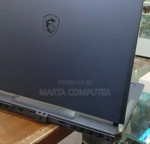 New Laptop MSI Vector 16 HX AI A2XWIG 16GB Intel Core Ultra 7 SSD 1T