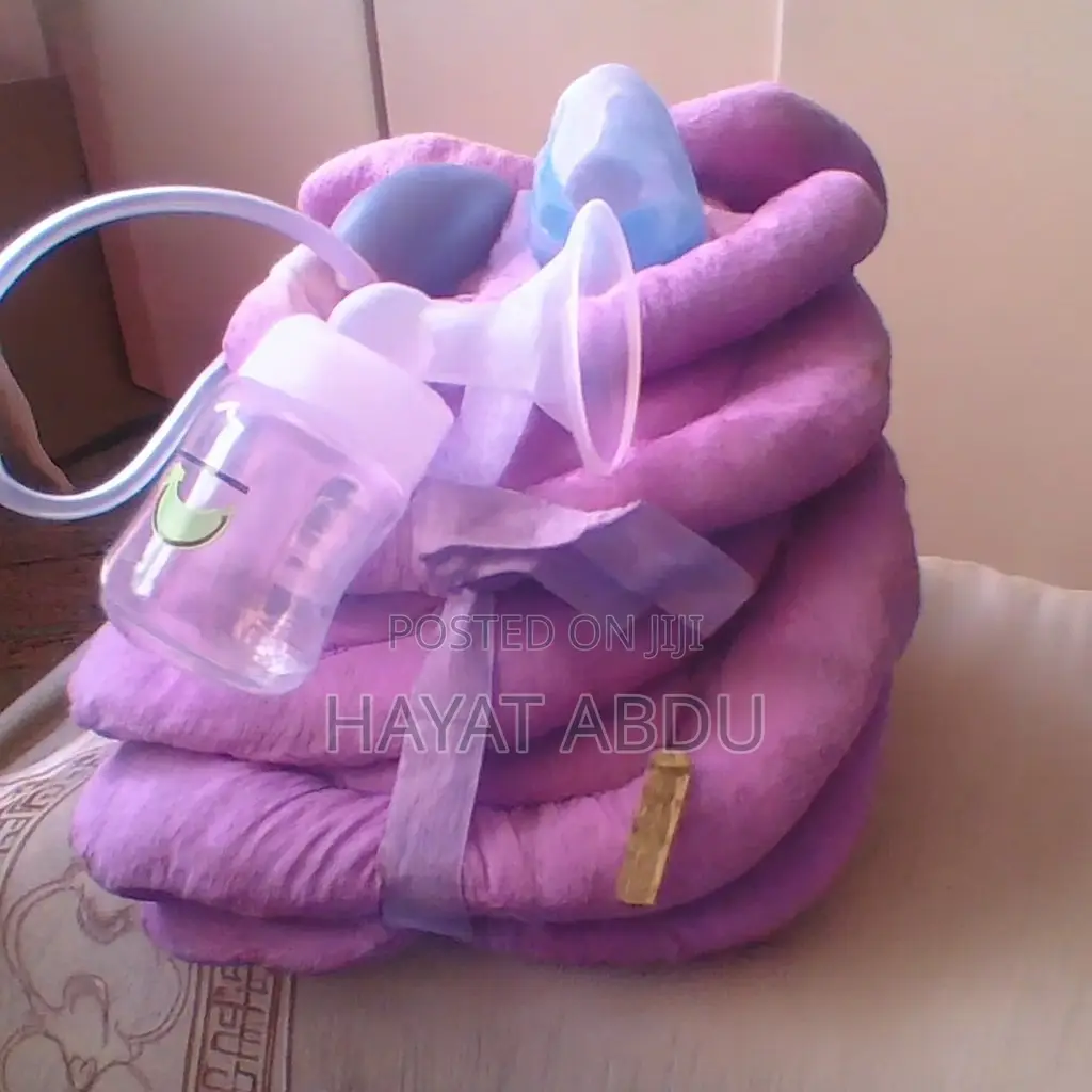 Infant Baby Pillow / Lissi Doll ርዕስ፡ ምቹ የሕፃን ትራስ ለጡት ጊዜ