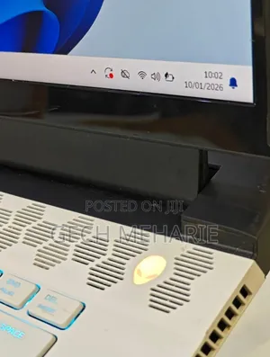 New Laptop Alienware Area-51m 16GB Intel Core I7 SSD 512GB