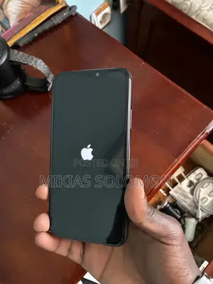 Apple iPhone X 64 GB Black