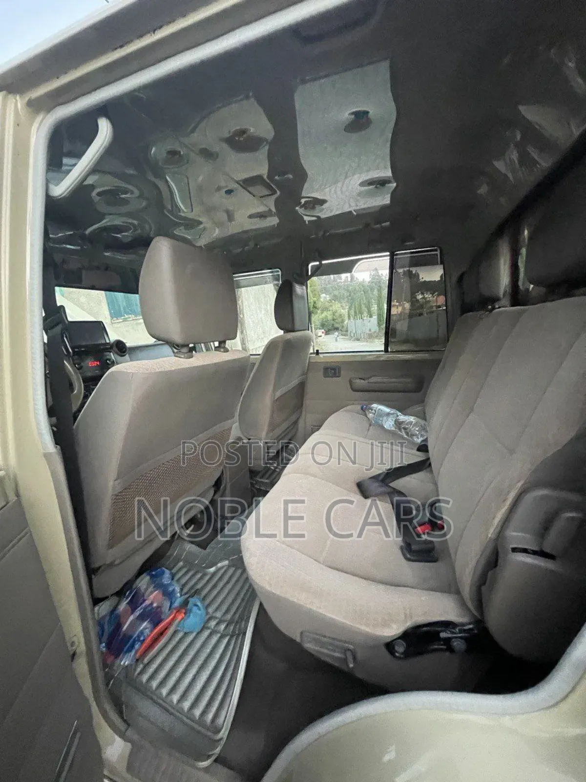 Toyota Land Cruiser 2020 Gold