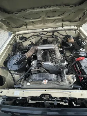 Toyota Land Cruiser 2020 Gold