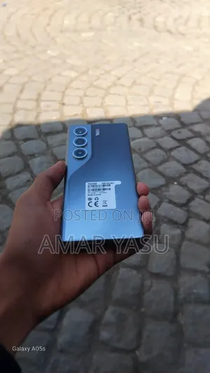New Tecno Camon 40 Pro 256 GB Silver