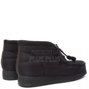 Clarks Originals Men's Black Quilted Wallabee Boots