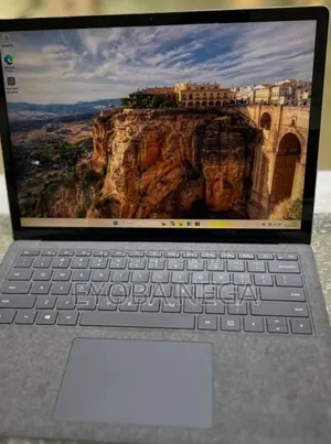 New Laptop Microsoft Surface Laptop 3 16GB Intel Core I7 SSD 256GB