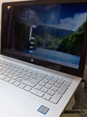 Laptop HP Pavilion 15 4GB Intel Core I7 HDD 1T